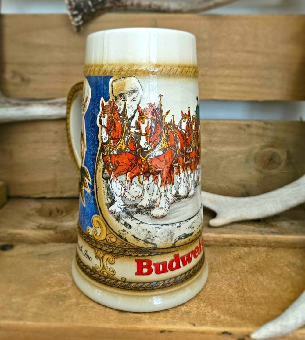 Budweiser Clydesdales Horse-Drawn Wagon Ceramic Beer Stein Mug Breweriana
